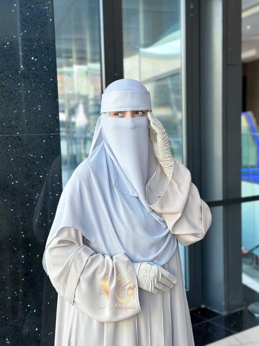 طقم سماء الوان