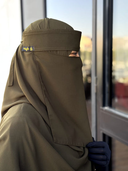 طقم زيتي