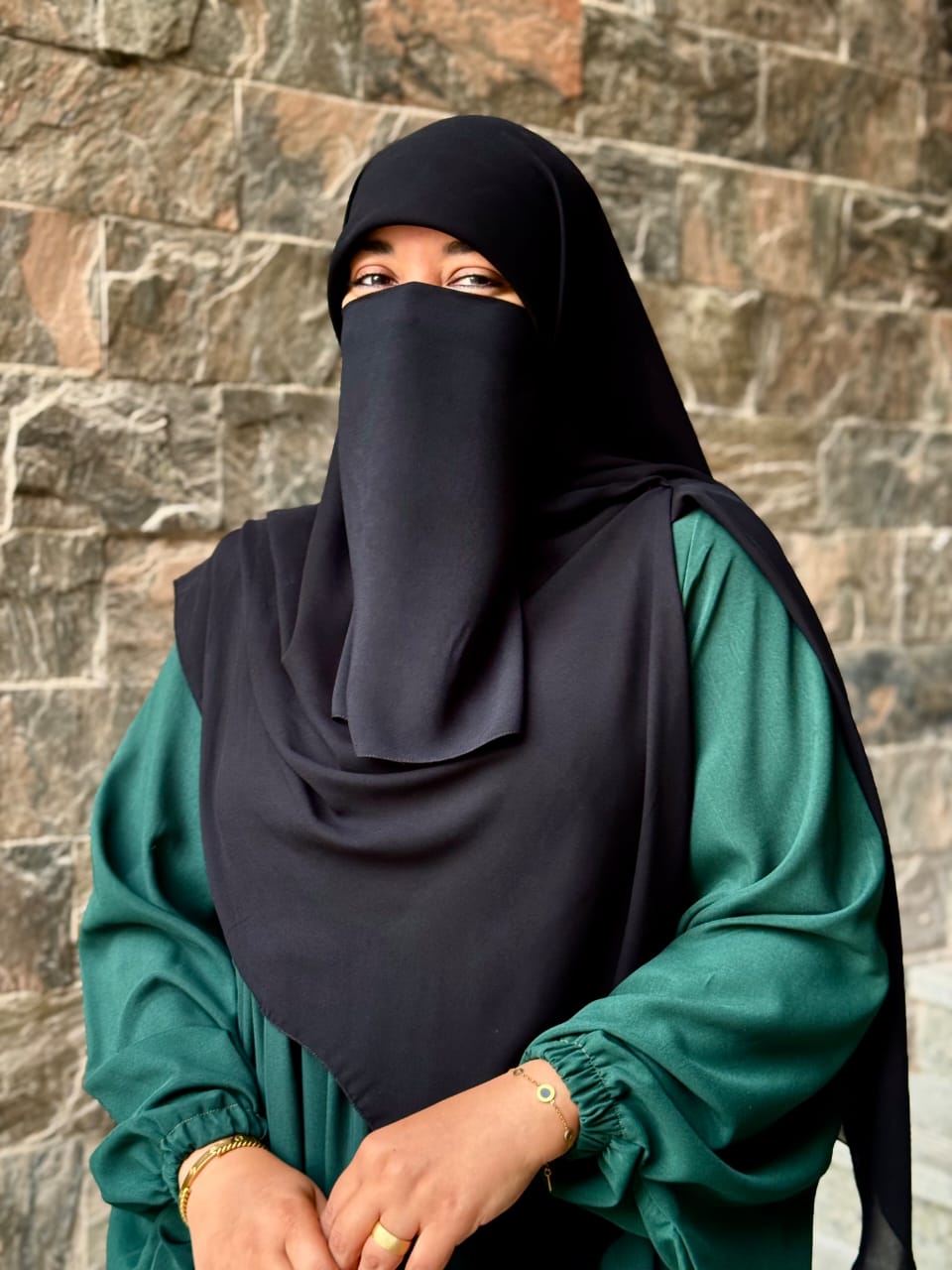 طقم الماليزي المنفصل